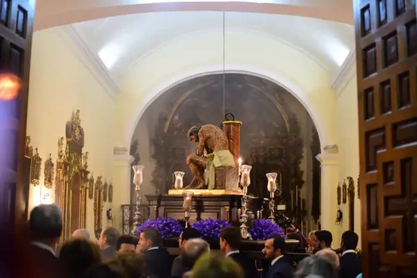 espiritu santo interior con cristo del carmen